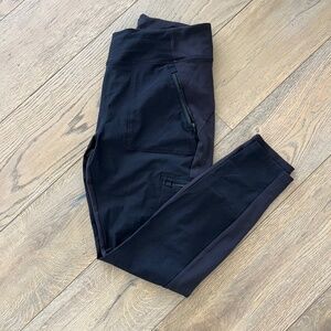 ATHLETA Headlands Hybrid Cargo Tight II Sz 12 - Black